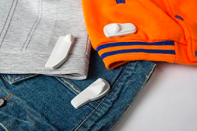 Plaquettes antivol pour produits en magasin | TANDEM